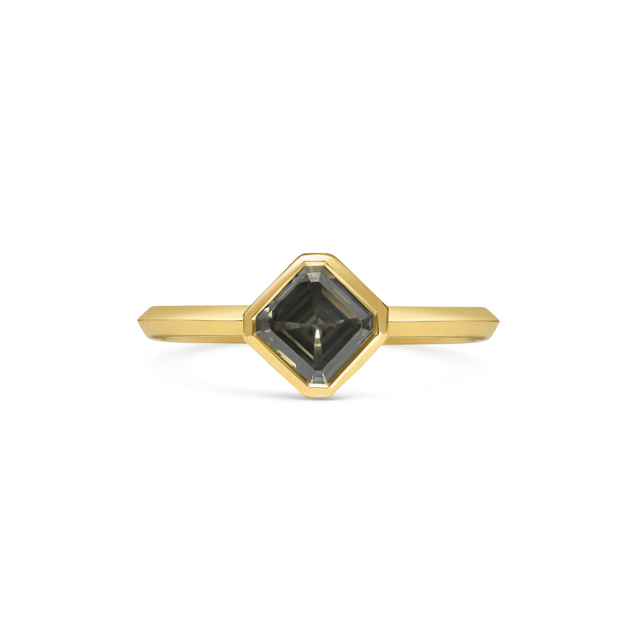 The Valetudo Ring by East London jeweller Rachel Boston | Discover our collections of unique and timeless engagement rings, wedding rings, and modern fine jewellery. - Rachel Boston Jewellery